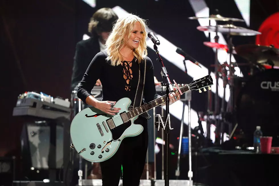 Miranda Lambert Soars to Top of Charts With &#8216;The Weight of These Wings&#8217;