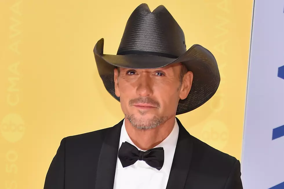 Tim McGraw Shares Touching Photo From First Meeting With His Father