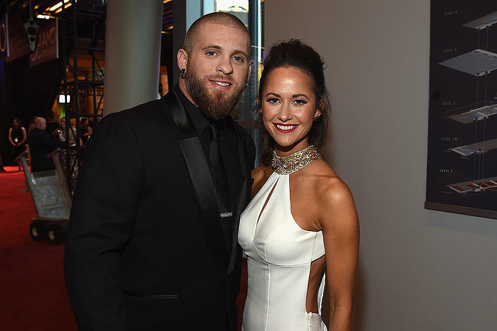 Brantley Gilbert Has Wife to Thank for Christmas Spirit