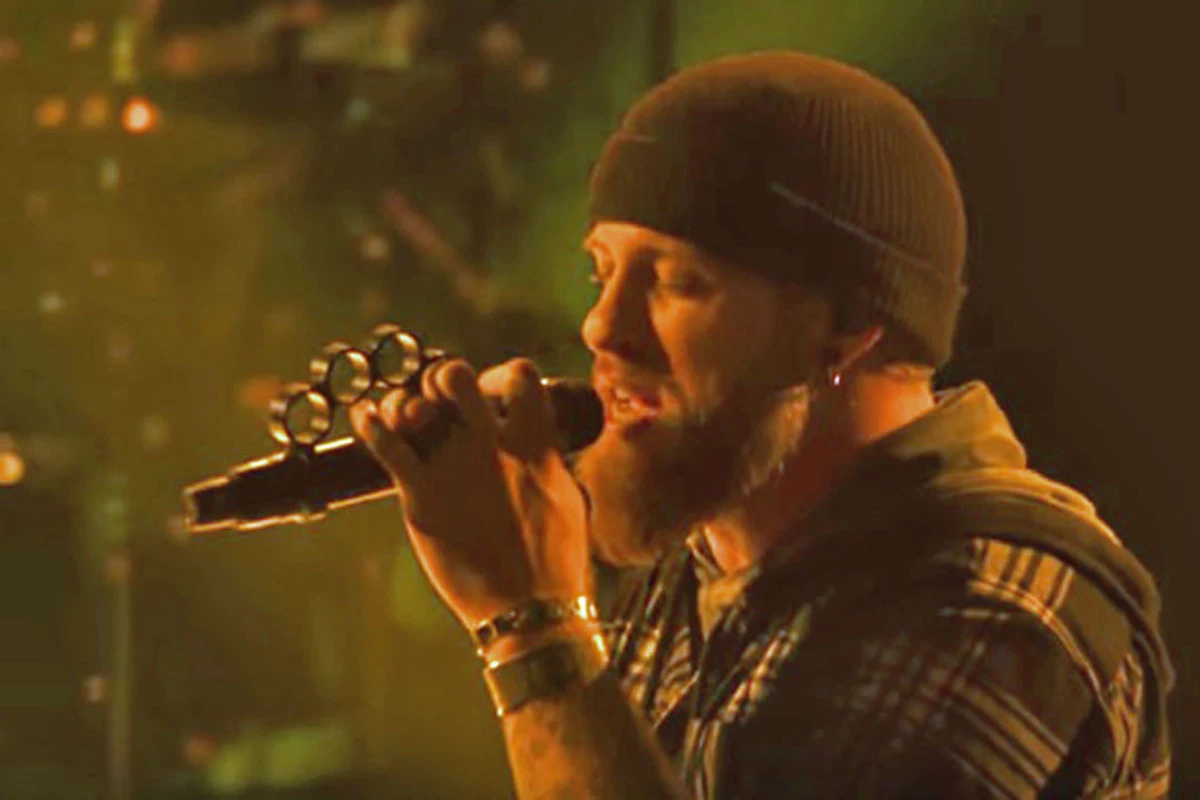 Brantley Gilbert Performs New Song 'Rockin' Chairs' [Watch]