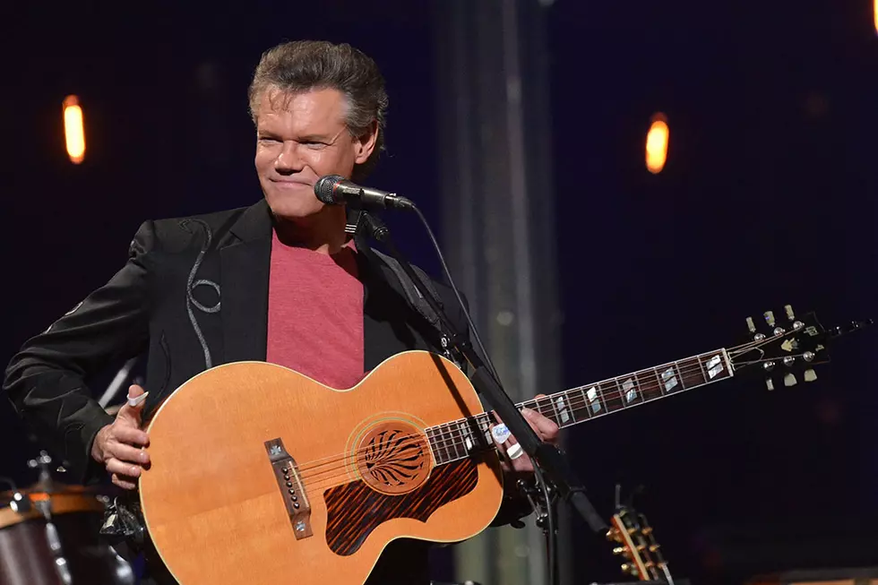 See Randy Travis Get Madame Tussauds Wax Treatment