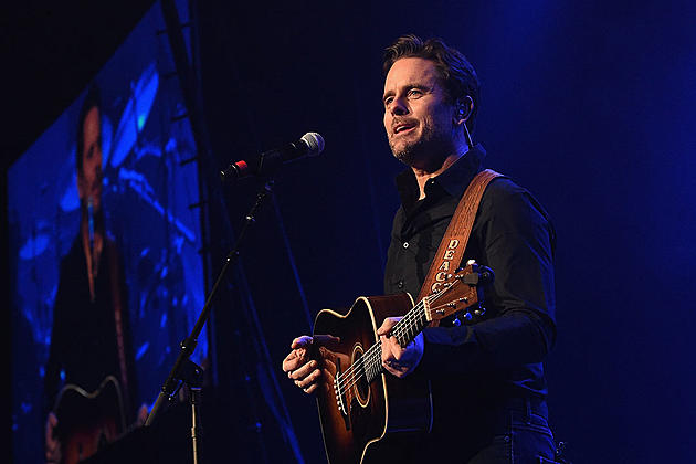 Charles Esten Offers Insight Into Deacon&#8217;s Life After Rayna&#8217;s Death