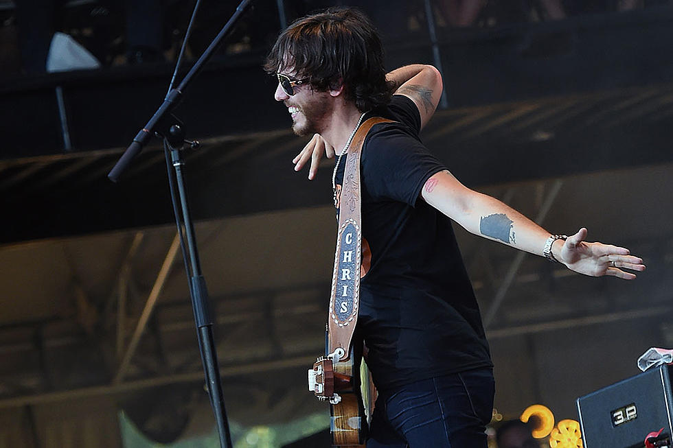 Chris Janson Shares ‘Timely’ New Song, ‘Everybody’ [Watch]
