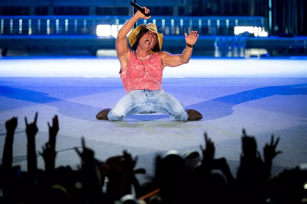 Kenny Chesney Rocks! See His Best Live Pictures