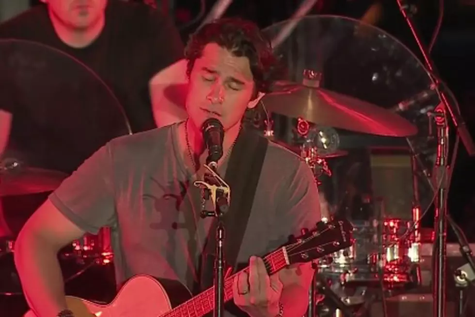 Joe Nichols Covers Merle Haggard’s ‘Misery and Gin’ Like No Other [Watch]