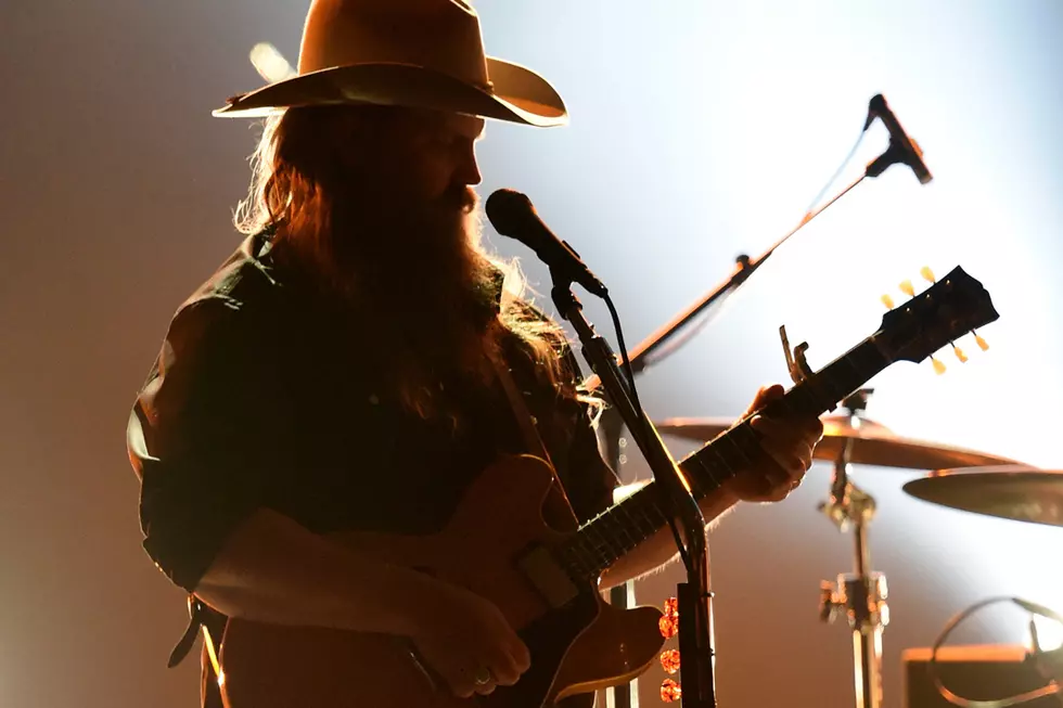 Chris Stapleton Takes on Willie Nelson’s ‘Last Thing I Needed, First Thing This Morning’ [Listen]