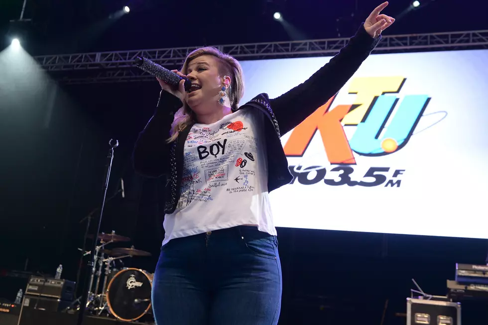 Kelly Clarkson Flips Out Over Her Girls Trip Birthday Present [Watch]