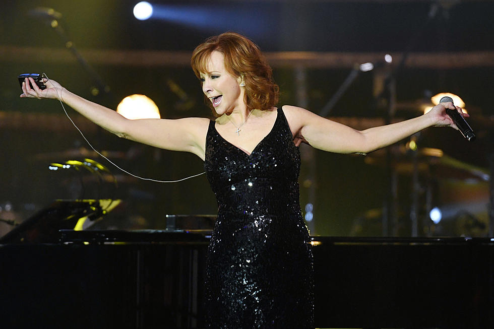 Reba McEntire Going ‘Dark’ for New Drama Series, ‘Red Blooded’