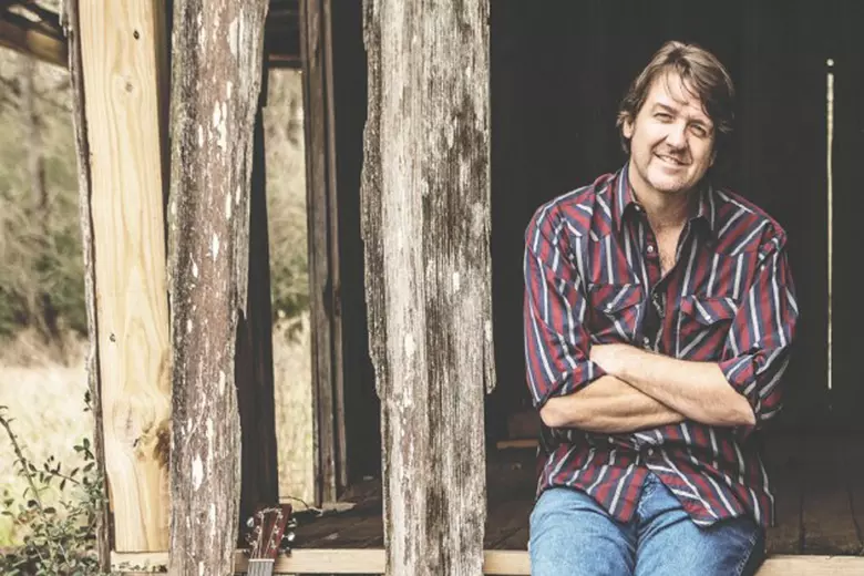 Bruce Robison Cancels Shows, Hospitalized With Typhus