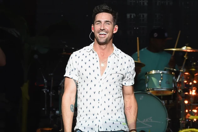 10 Times Jake Owen&#8217;s Daddy-Daughter Moments Made Us Melt