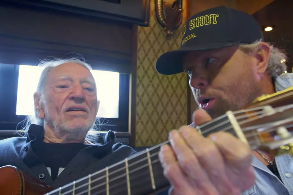 Toby Keith, Willie Nelson Make ‘Wacky Tobaccy’ Look Good in New Video