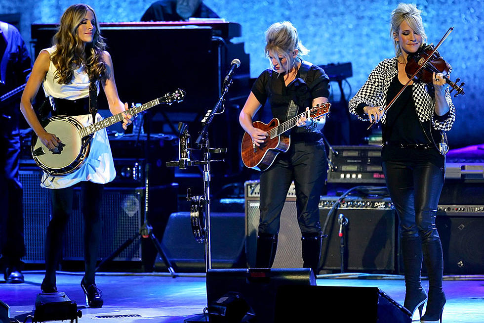 10 Dixie Chicks Songs That Prove They&#8217;re a Force to Be Reckoned With