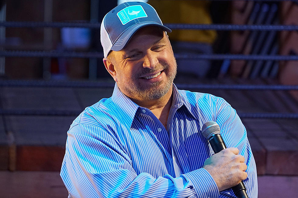 Garth Brooks Shares Sweet Memories of His Parents for Father’s Day
