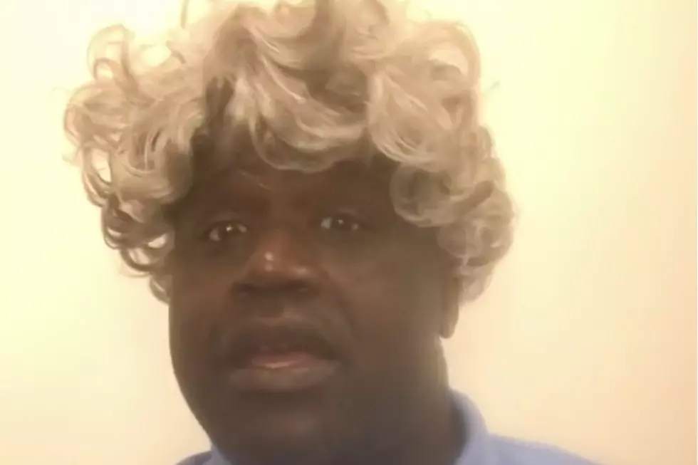 Shaquille O’Neal Lip-Syncing Carrie Underwood Is Bananas! [Watch]