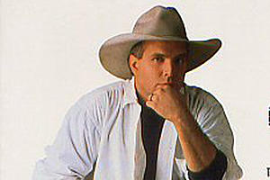 25 Photos of Garth Brooks Young