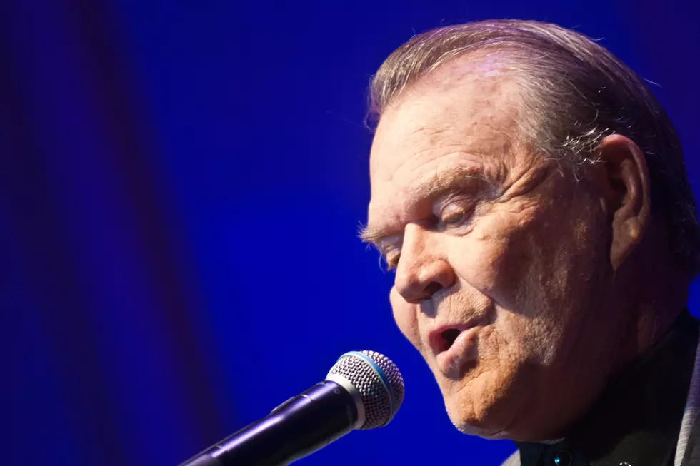 Glen Campbell ‘Has No Idea That He Has an Album Out,’ Daughter Says