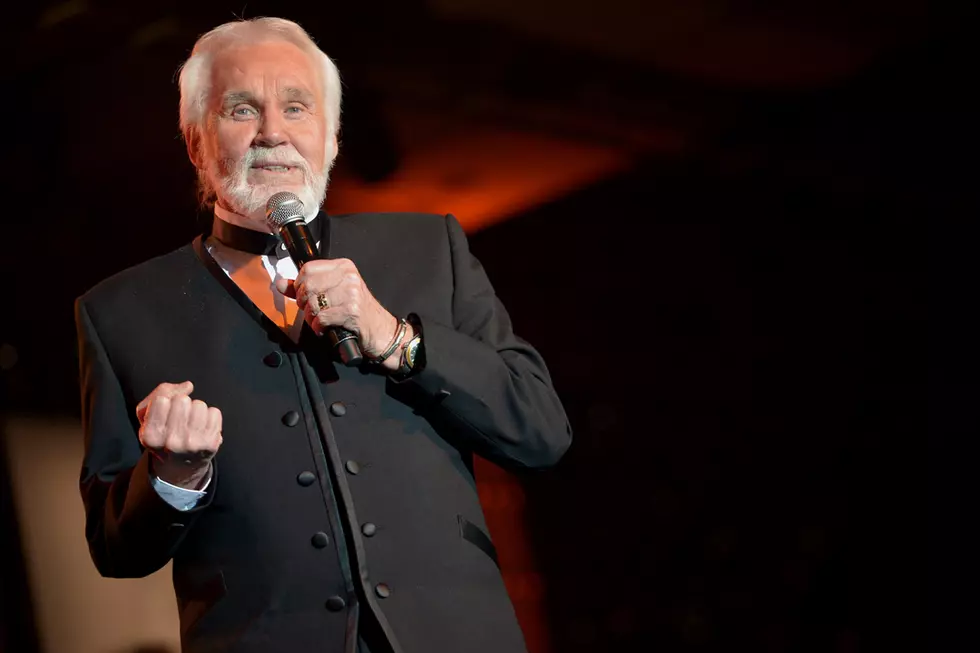 Kenny Rogers’ Estate Suing Over Final Tour DVD Package