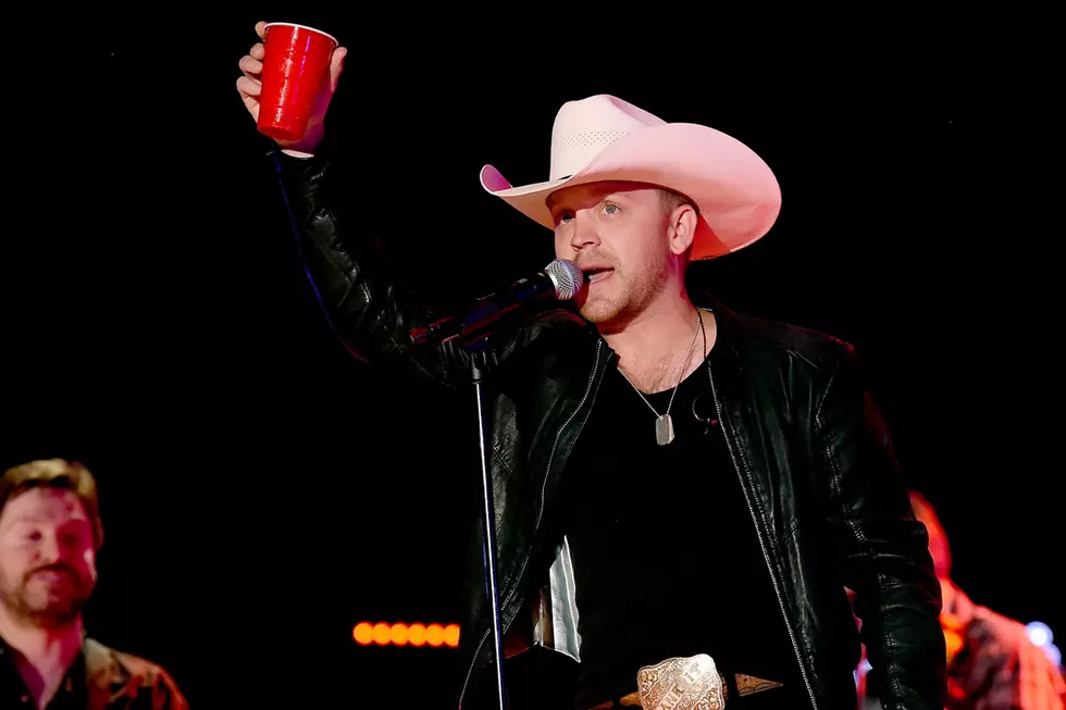 Is Justin Moore Really ‘One of the Old Guys’ Now?