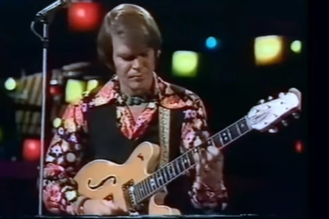 See Glen Campbell's Guitar Genius Over the Years on Video