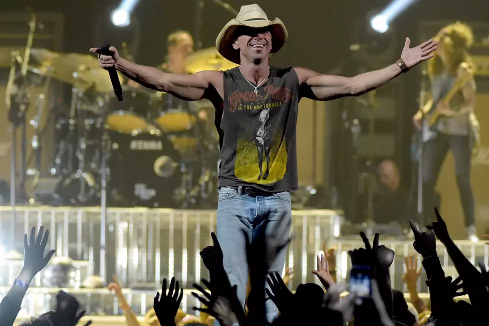 Kenny Chesney Reliving Best Tour Moments on &#8216;Live in No Shoes Nation&#8217;