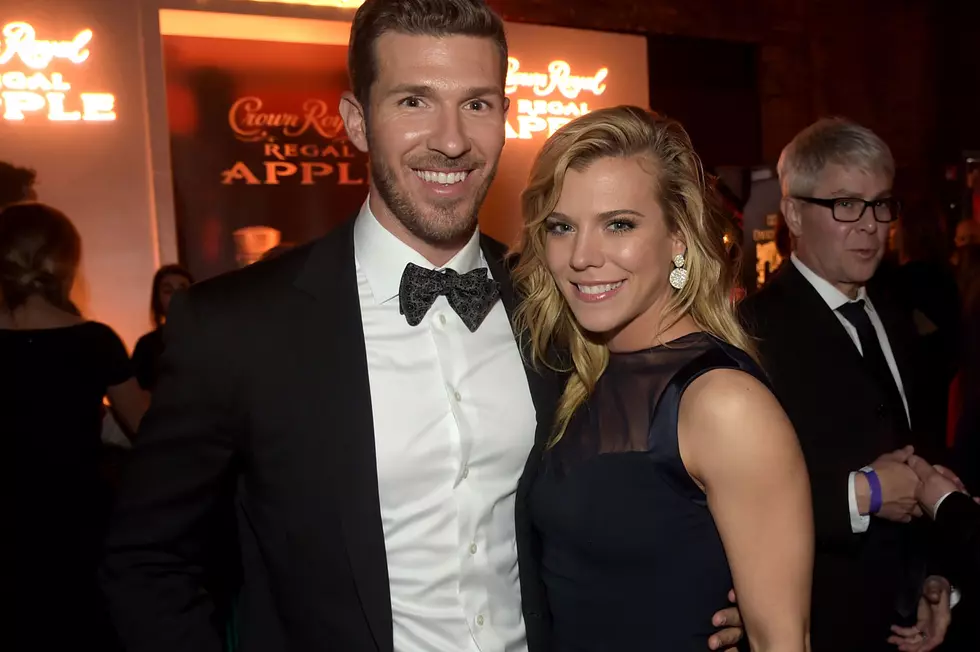 The Band Perry’s Kimberly Perry Files for Divorce From J.P. Arencibia