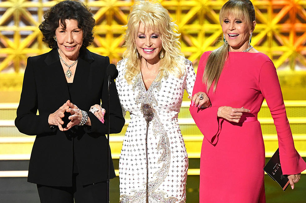 Dolly Parton Reunites With Lily Tomlin, Jane Fonda at 2017 Emmy Awards