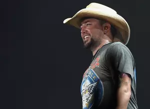 Country News: Jason Aldean Cancels Three Shows After Las Vegas Shooting