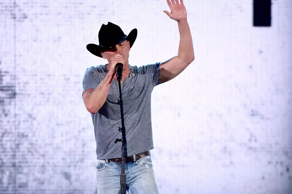 Kenny Chesney Brings a Couple Together at Nashville Concert