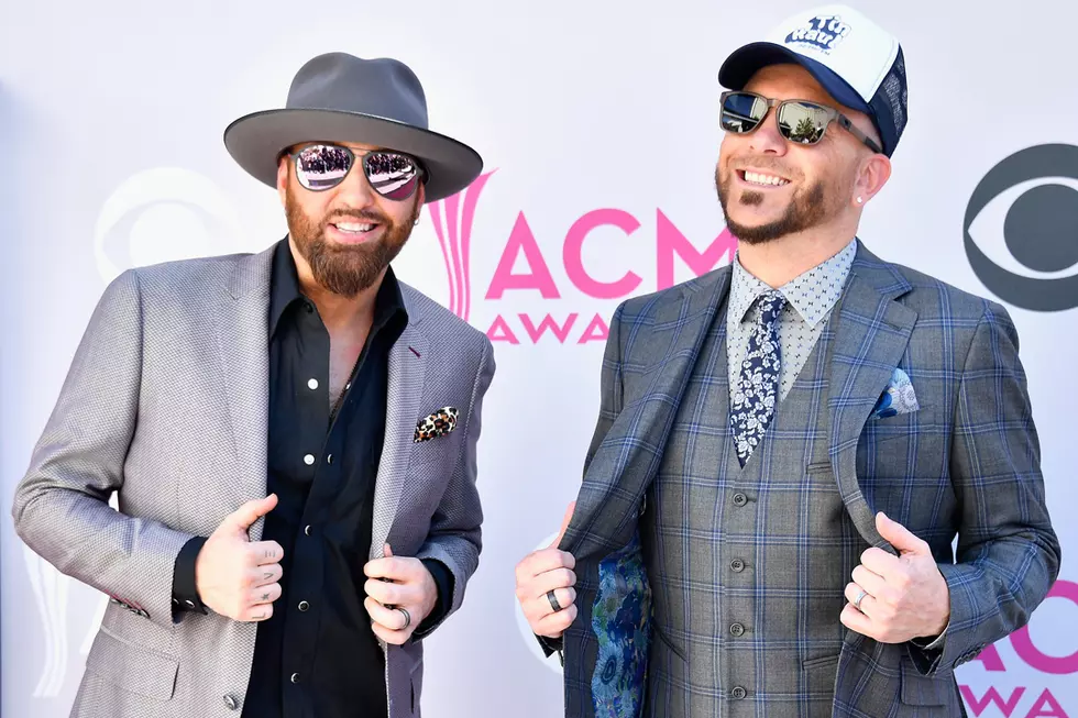 LoCash's CMA Fashion Game Is Surprisingly Strong