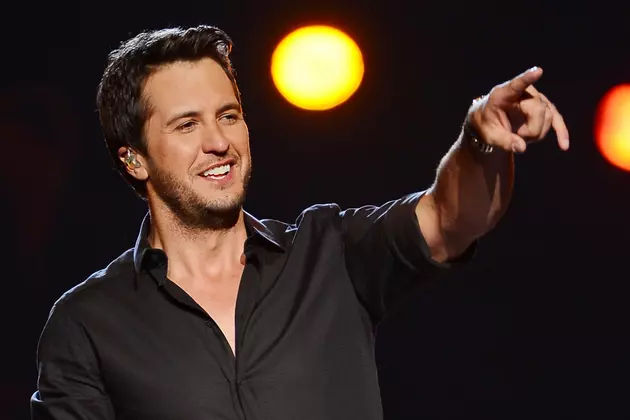 Luke Bryan Crashes a (Wedding) Party &#8212; For Real!