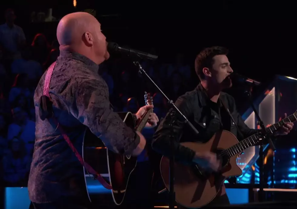 ‘The Voice': Team Blake’s Red Marlow and Ryan Scripps Battle With ‘Fishin’ in the Dark’