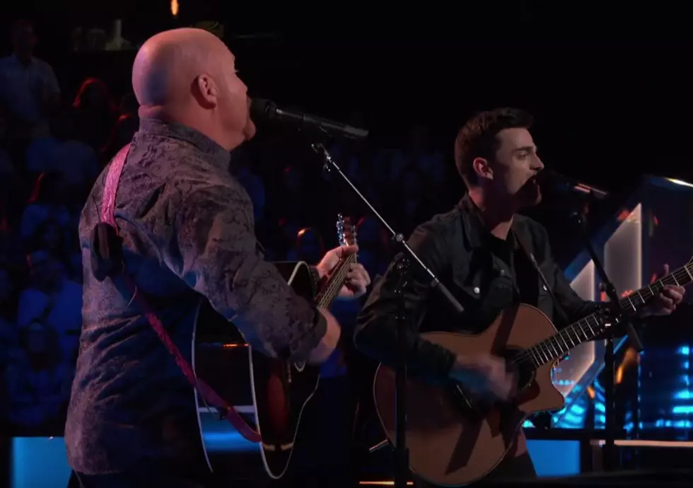 &#8216;The Voice': Team Blake&#8217;s Red Marlow and Ryan Scripps Battle With &#8216;Fishin’ in the Dark&#8217;