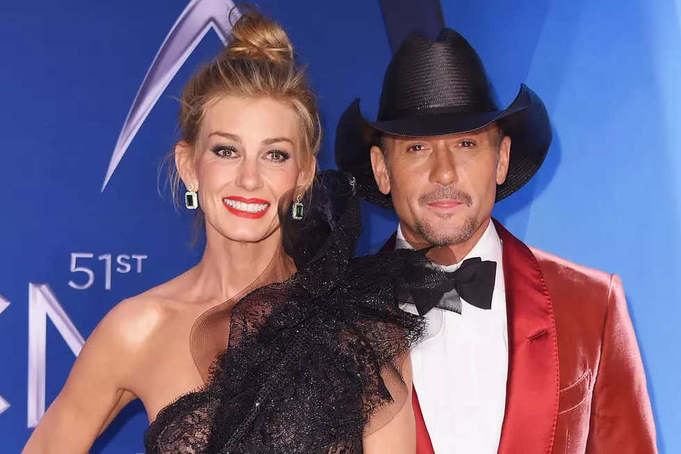 Tim McGraw and Faith Hill Match Up for 2017 CMA Red Carpet [Pictures]