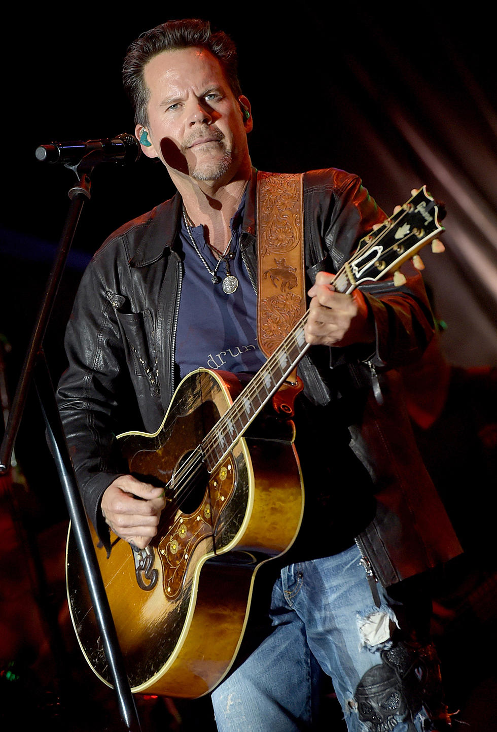 Country Great Gary Allan Talks To Lonestar About Life, Love and Country Music