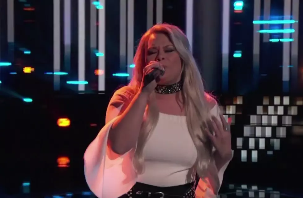 ‘The Voice’ Live Shows: Team Miley’s Ashland Craft Belts Out Retro ‘Delta Dawn’