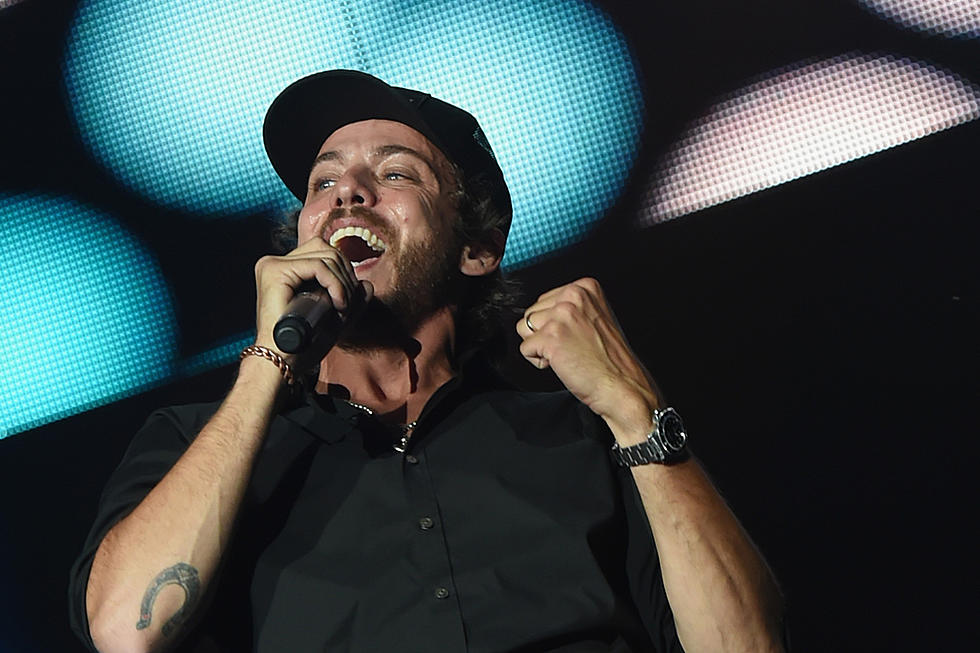 Chris Janson Giving Thanks for Second No. 1 Hit, &#8216;Fix a Drink&#8217;