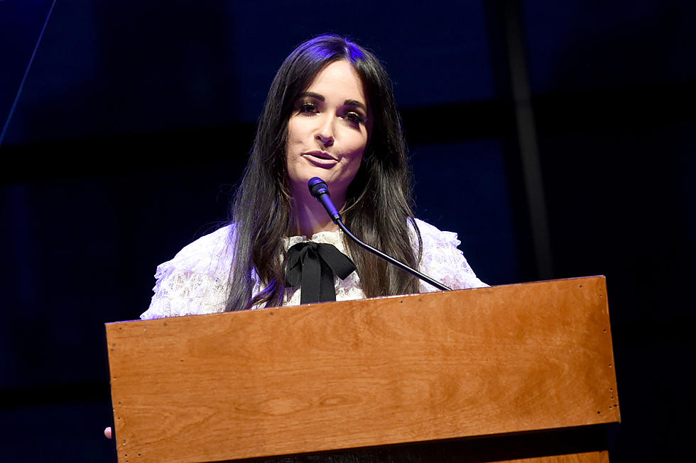 Kacey Musgraves Sounds Off on Elephant Trophy Debate