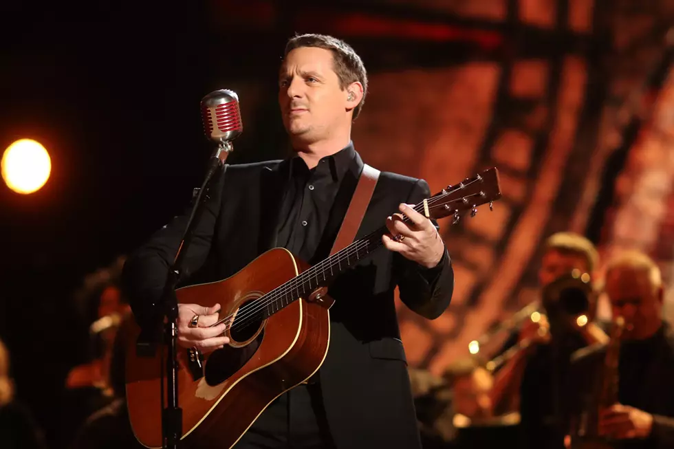 Sturgill Simpson Slams 'Fascist' Donald Trump Outside CMA Awards