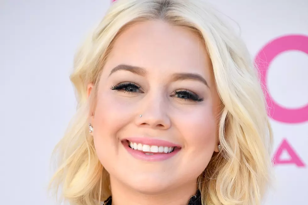 Listen to RaeLynn’s Ultimate Christmas Music Playlist