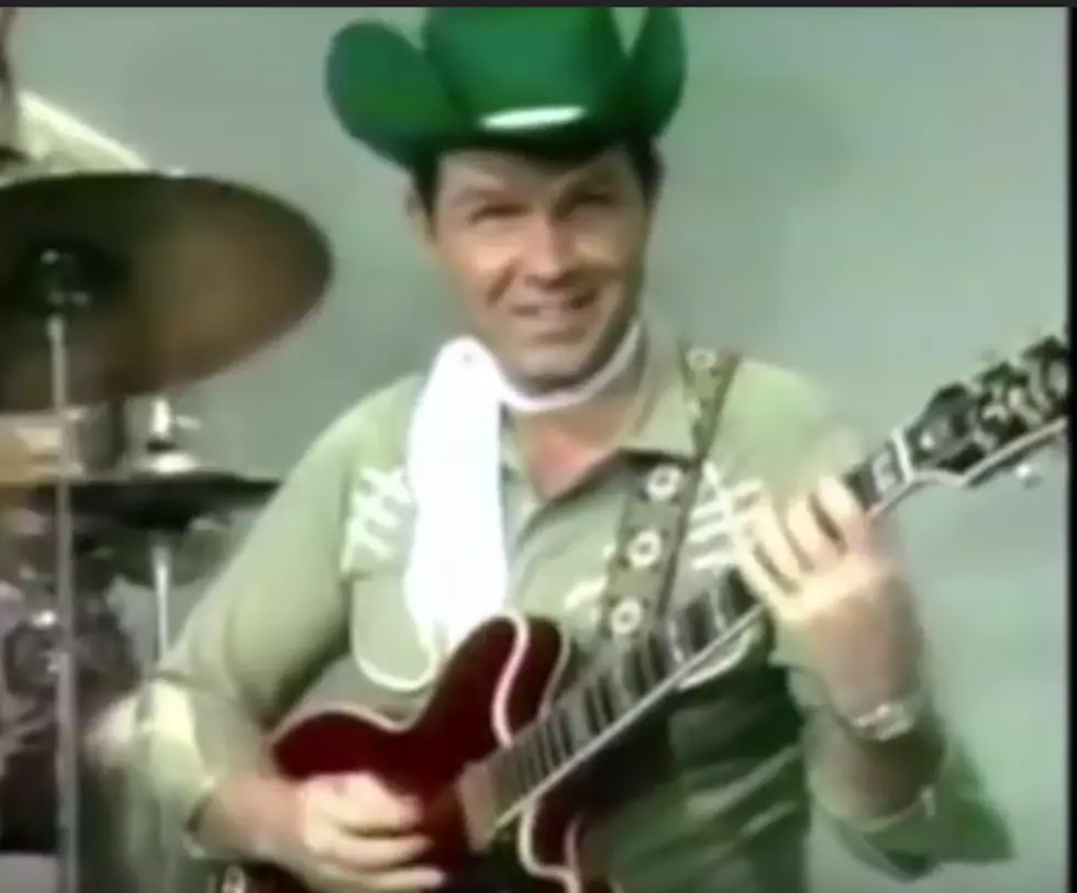 Leon Rhodes, Legendary Country Guitarist, Dead at 85