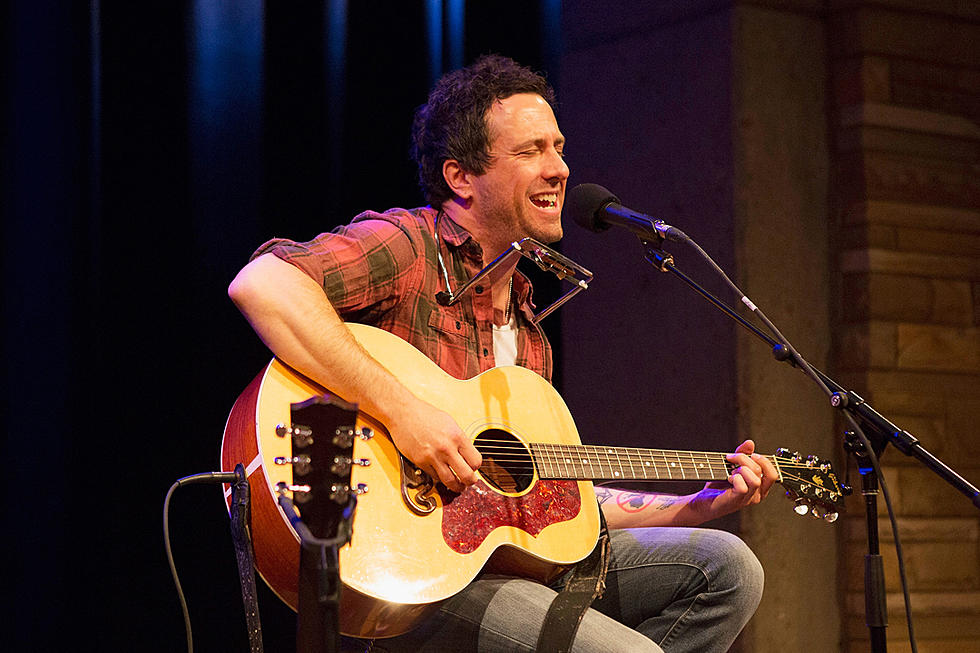 Will Hoge Slams NRA, ‘Shameful’ Politicians in New Song ‘Thoughts & Prayers’ [Listen]