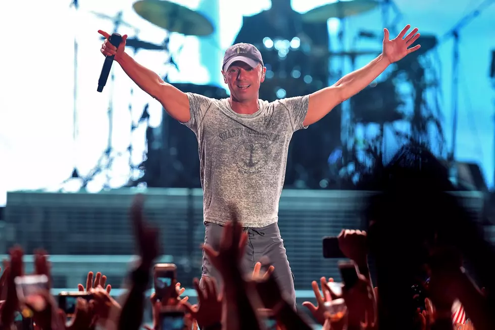 Kenny Chesney Adds 21 Amphitheater Dates to 2018 Trip Around the Sun Tour