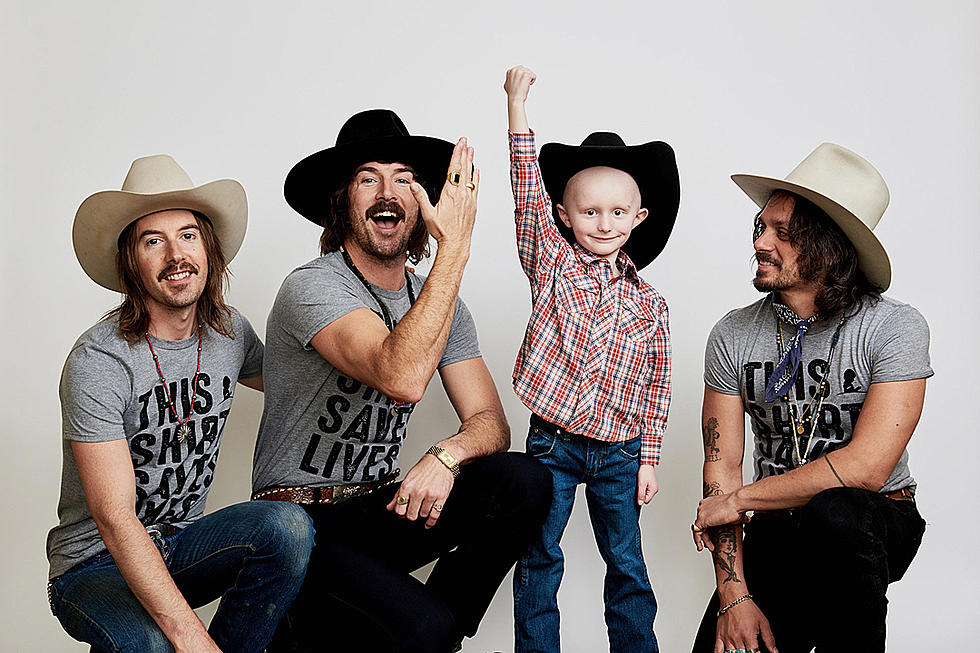 Country Stars Are Saving Lives, One Shirt at a Time