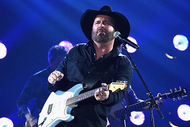 Garth Brooks Announces New Tour, New Music, and CMA Fest Appearance