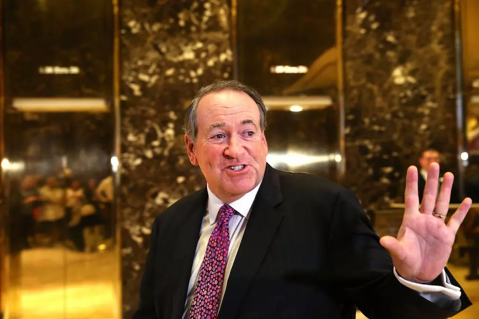 Mike Huckabee Resigns From Country Music Association Board One Day After Joining