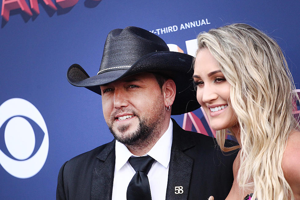 Jason Aldean, His Cowboy Hat and Wife Brittany Sizzle on 2018 ACM Awards Carpet