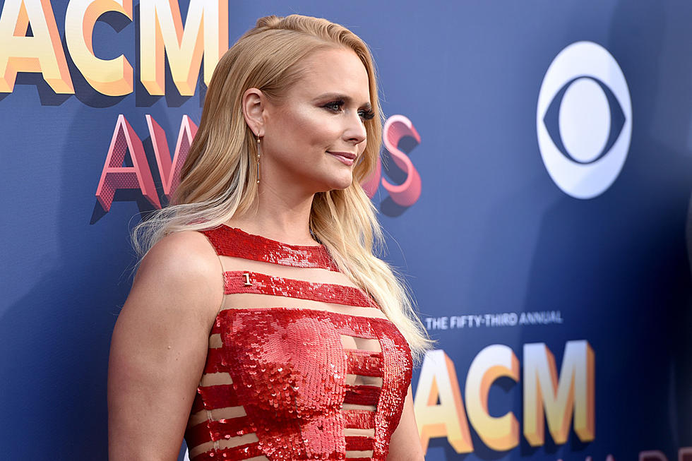 Miranda Lambert Goes Solo at the 2018 ACM Awards