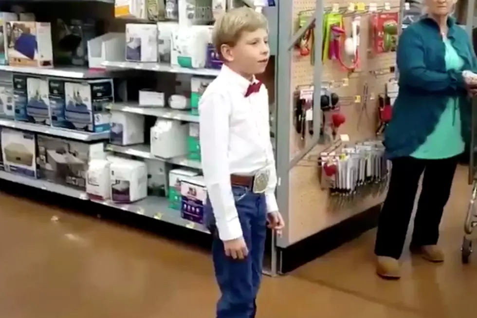 Yodeling Walmart Boy Mason Ramsey Is on Fire!