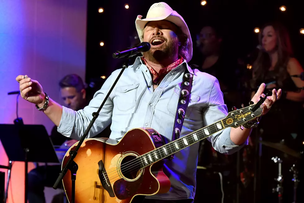 Toby Keith Showed Up At A Wyoming Bar