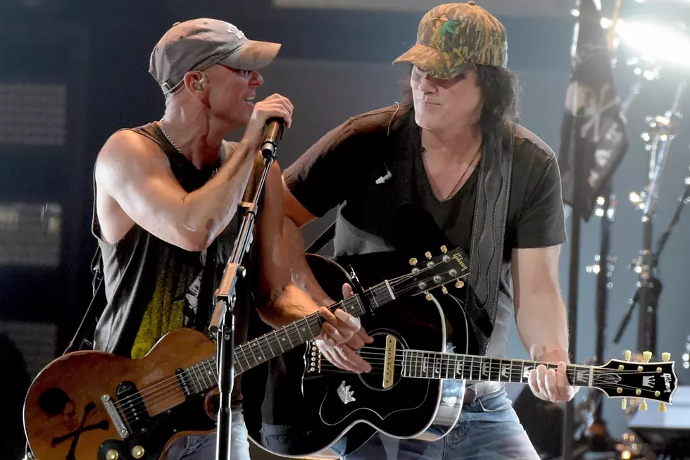 Kenny Chesney Helps Bring Out the Best in David Lee Murphy on &#8216;No Zip Code&#8217;